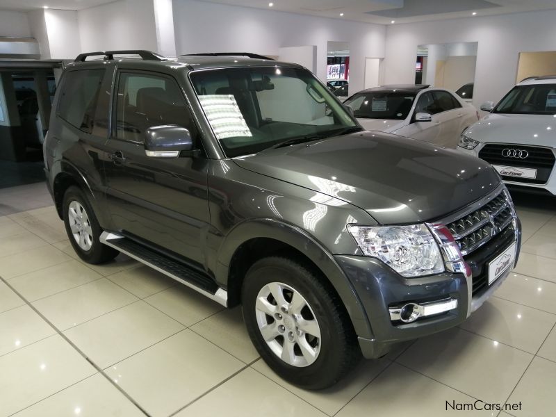 Mitsubishi Pajero 3.2 DID GLS A/T 4x4 2Dr in Namibia