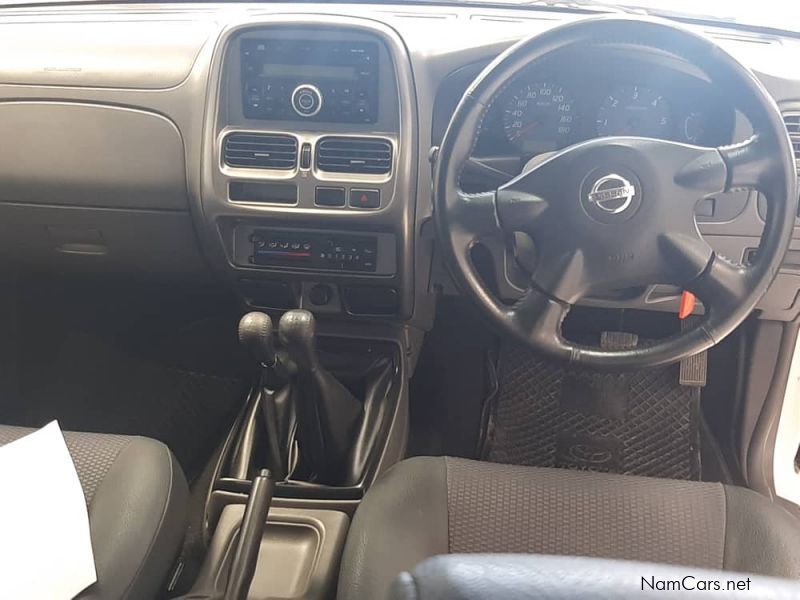 Nissan HARDBODY NP300 2.5 D 4X4 MT in Namibia