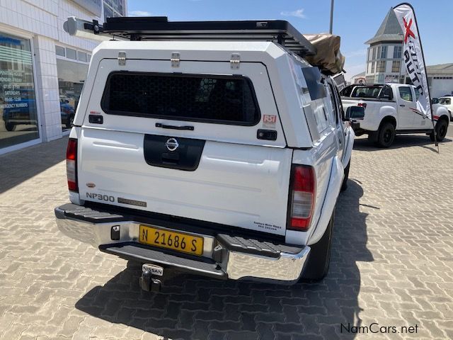 Nissan NISSAN NP300 4X4 D/CAB in Namibia