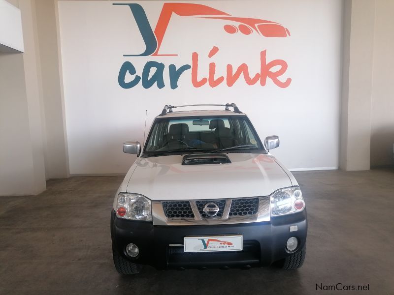 Nissan NP 300 Hardbody 2.5 TDCI 4x4 D/Cab in Namibia