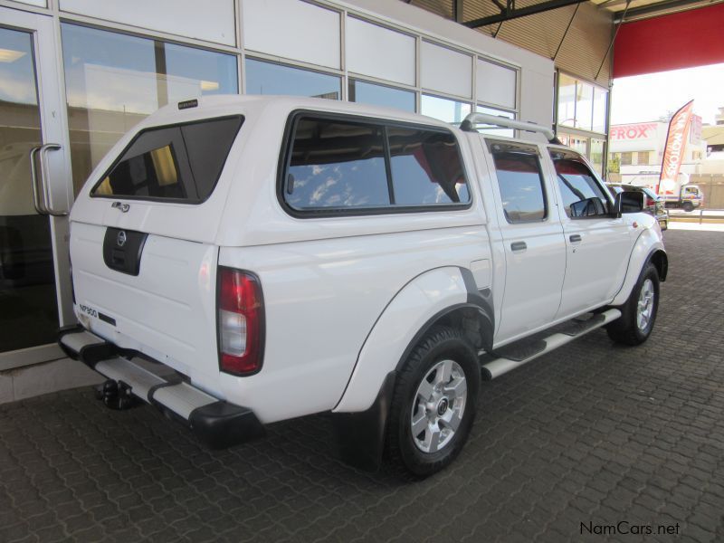 Nissan NP300 2.4 Hi-Rider D/C 4x2 in Namibia