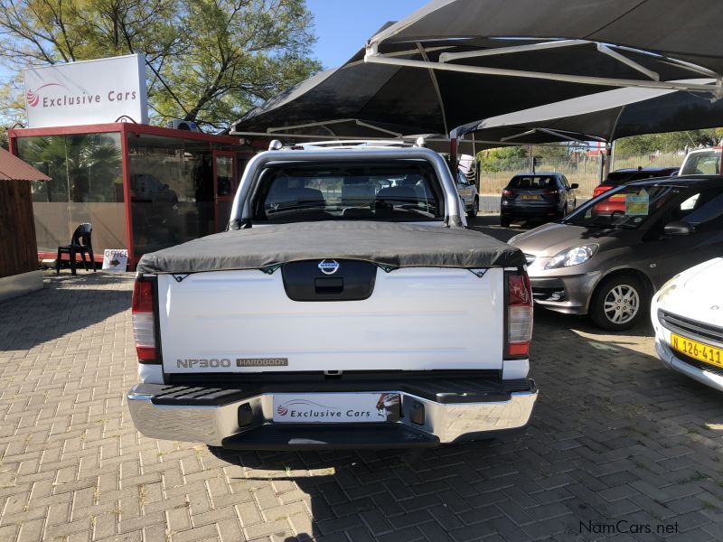 Nissan NP300 2.5 4x4 Man in Namibia