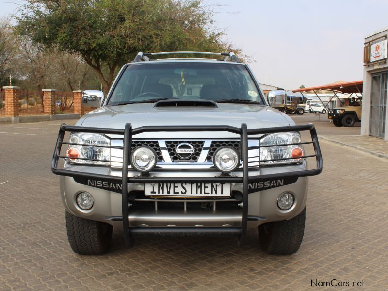 Nissan NP300 2.5CDI D/C 4X4 in Namibia