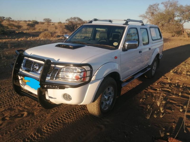 Nissan NP300 2.5TDi 4x4 PU DC in Namibia