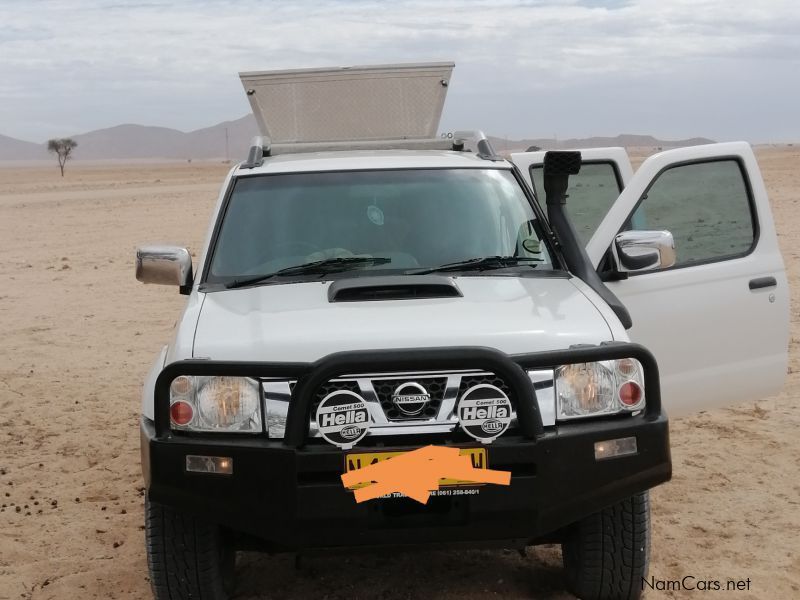 Nissan NP300 2.5tdi D/cab in Namibia