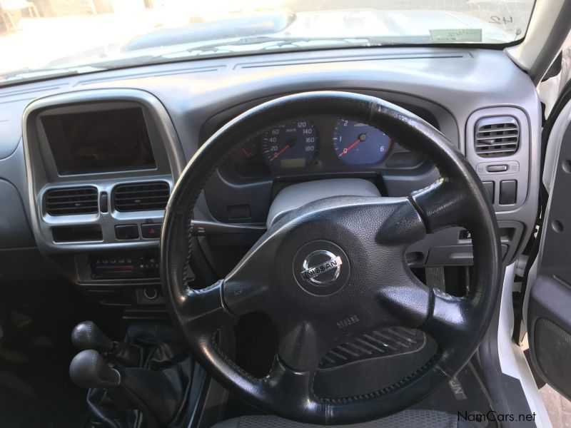 Nissan NP300 Hardbody 2.5 Diesel 4x4 in Namibia