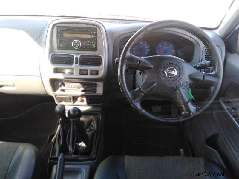 Nissan NP300 Hardbody 2.5TDI 4x4 in Namibia