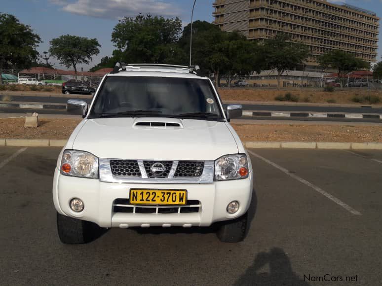 Nissan NP300 with roadworthy cash only in Namibia