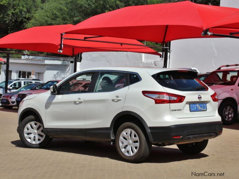 Nissan Qashqai Visia Turbo in Namibia