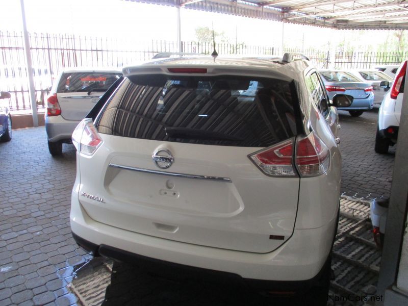 Nissan X-trail 2.0 XE in Namibia