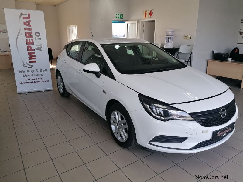 Opel Astra 1.0 Ecotech in Namibia