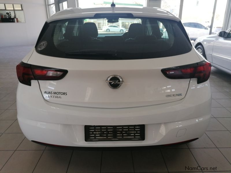Opel Astra 1.0 Ecotech in Namibia