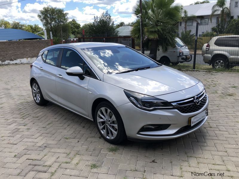 Opel Astra 1.4 Enjoy Automatic in Namibia