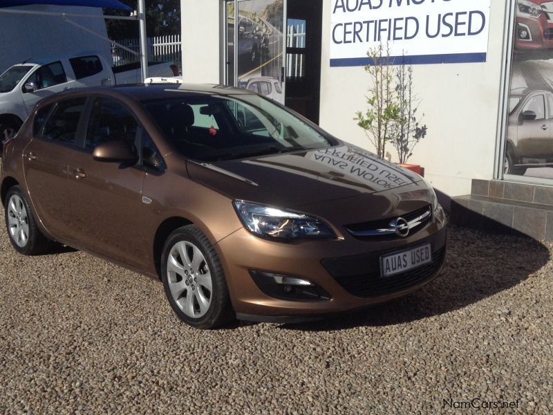 Opel Astra 1.6 Essentia 5 door in Namibia