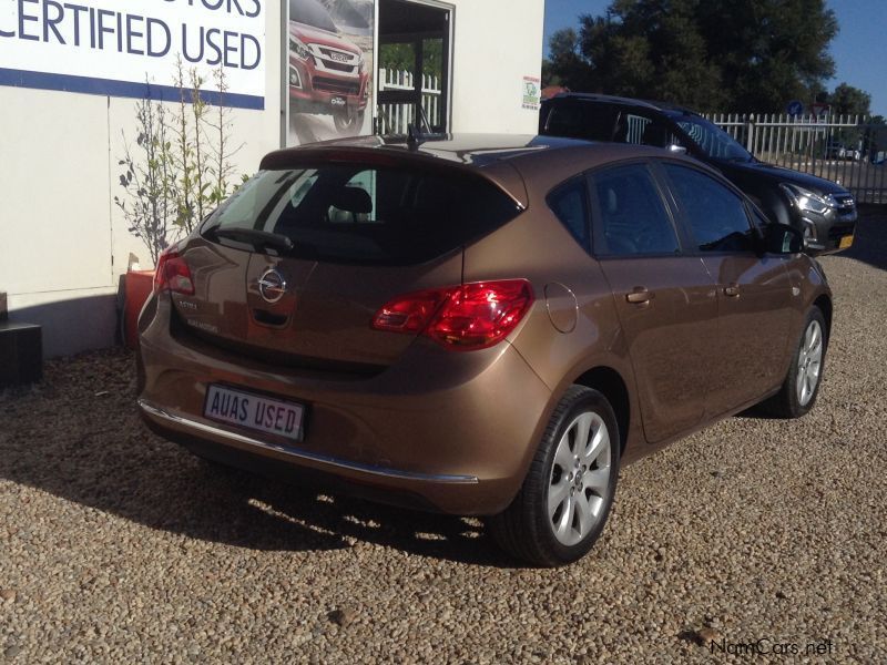 Opel Astra 1.6 Essentia 5 door in Namibia