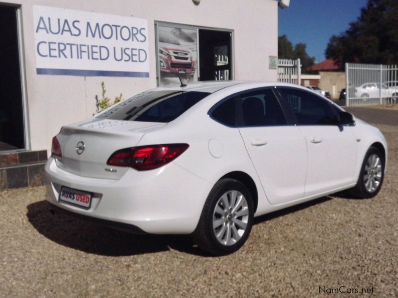 Opel Astra 1.6 Turbo Enjoy Plus in Namibia