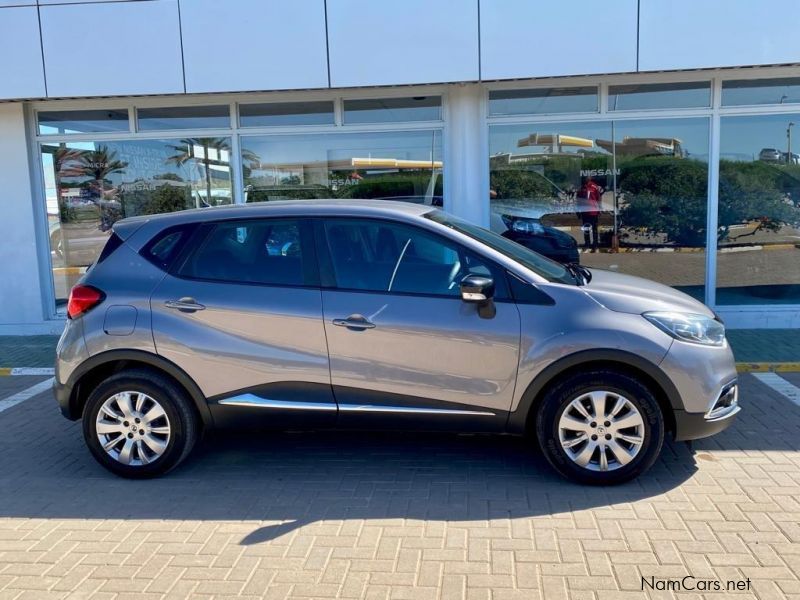 Renault Captur 900 Expression in Namibia