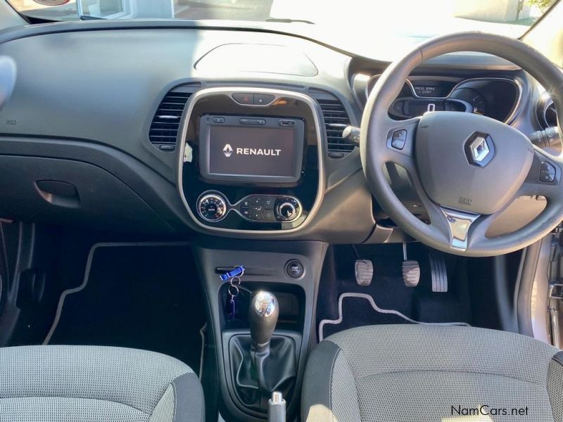 Renault Captur 900 Expression in Namibia