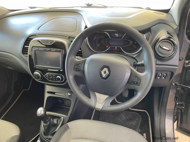 Renault Captur 900 Expression in Namibia