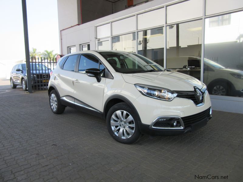Renault Captur 900T Expression 5DR (66KW) in Namibia
