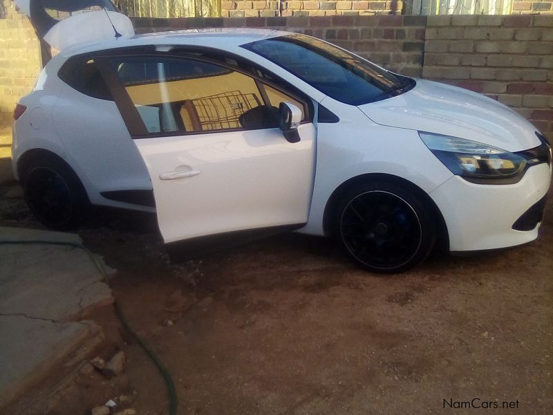 Renault Clio 4  1.2 in Namibia