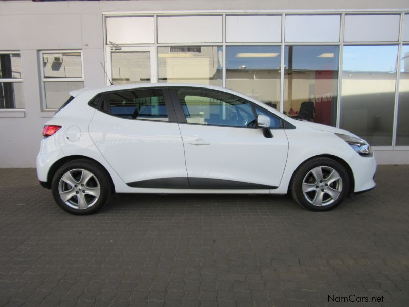 Renault Clio Iv 1.2t Expression Edc 5dr in Namibia
