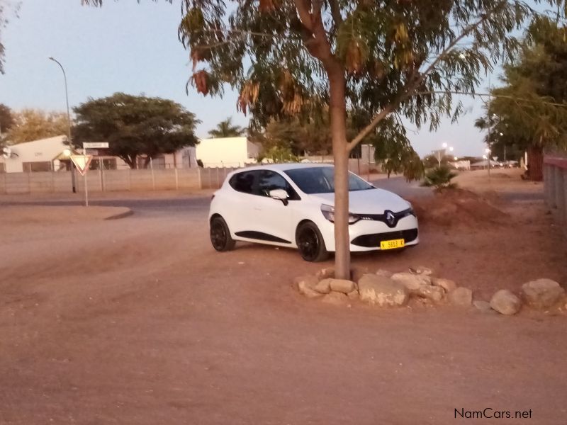 Renault clio 4 1.2 in Namibia