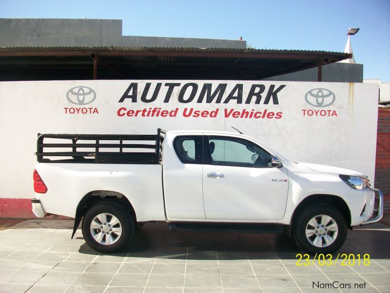 Toyota 2.8 HILUX XTRA CAB 4X4 in Namibia