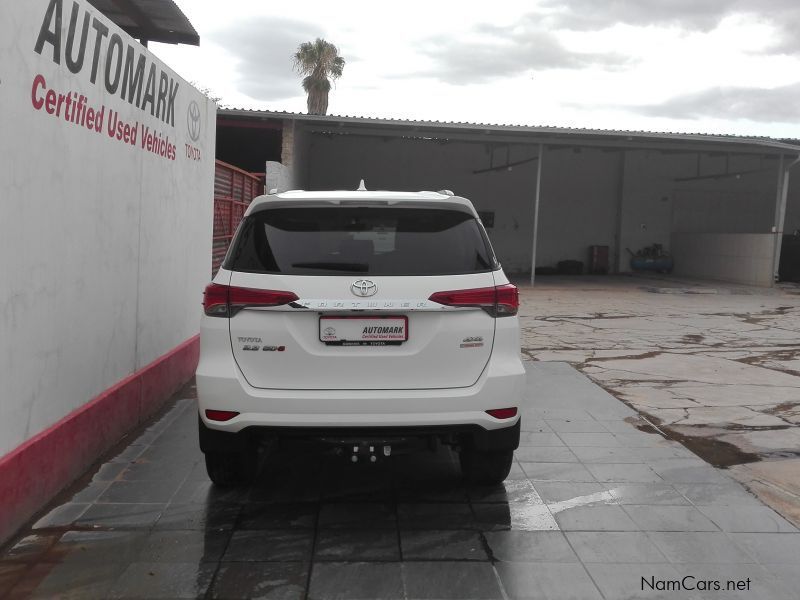 Toyota 2.8 Toyota fortuner 4x4 manual in Namibia