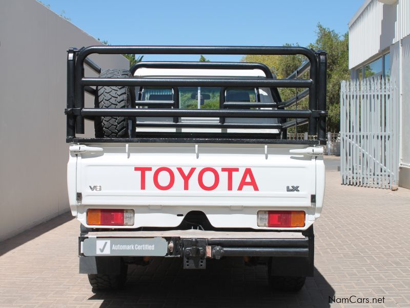 Toyota 2016 Land Cruiser SC 4.5 Diesel V8 in Namibia
