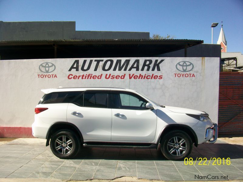 Toyota 2016 Toyota fortuner 2.4 manual in Namibia