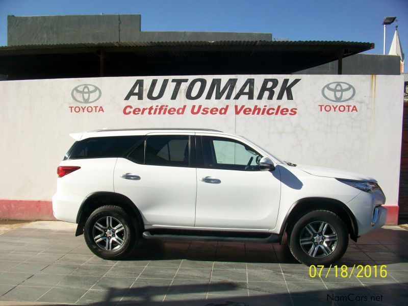 Toyota 2016 Toyota fortuner 2.8 automatic 4/4 in Namibia