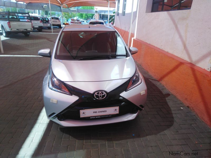 Toyota AYGO 1.0 Fresh 5dR in Namibia