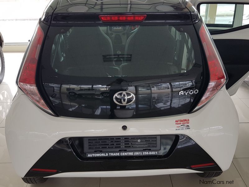 Toyota Aygo X-Play 1.0 Hatch in Namibia