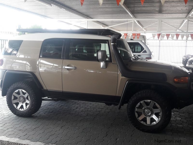 Toyota FJ Cruiser  4.0 V6 in Namibia