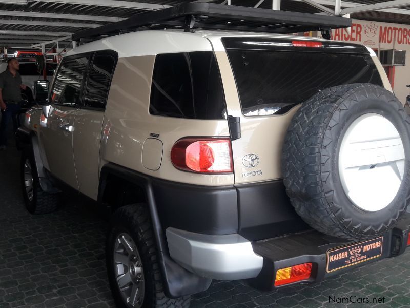 Toyota FJ Cruiser  4.0 V6 in Namibia