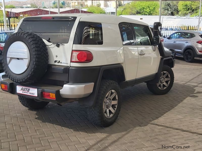 Toyota FJ Cruiser in Namibia