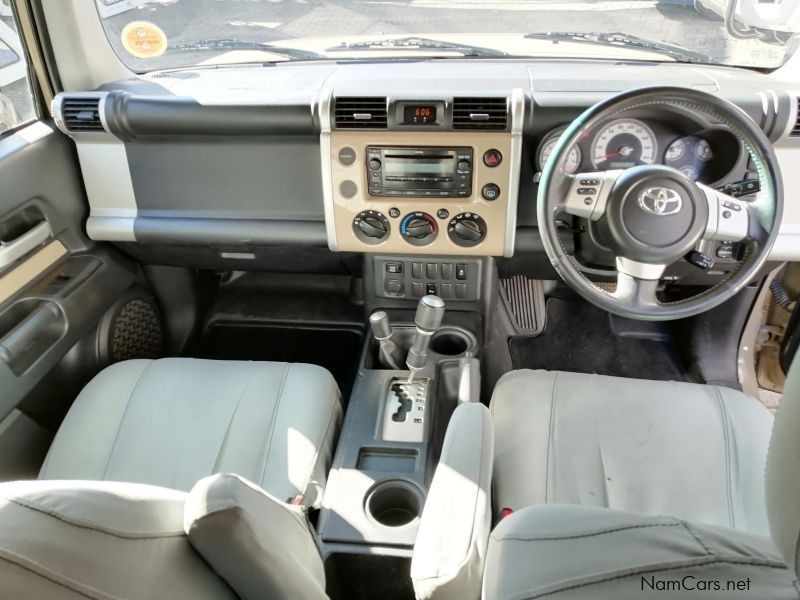 Toyota FJ Cruiser 4.0 V6 in Namibia