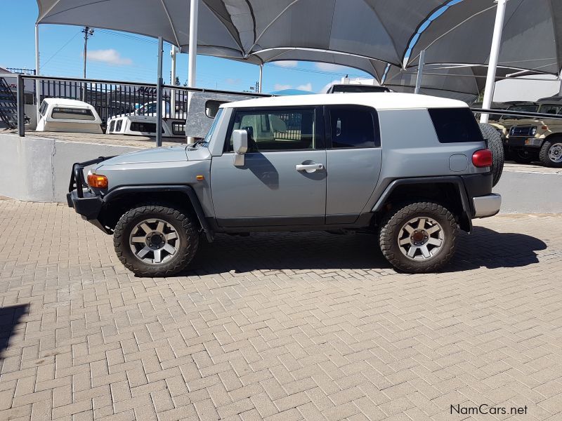 Toyota FJ Cruiser 4.0 V6 A/T in Namibia