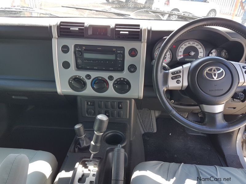 Toyota FJ Cruiser 4.0 V6 A/T in Namibia