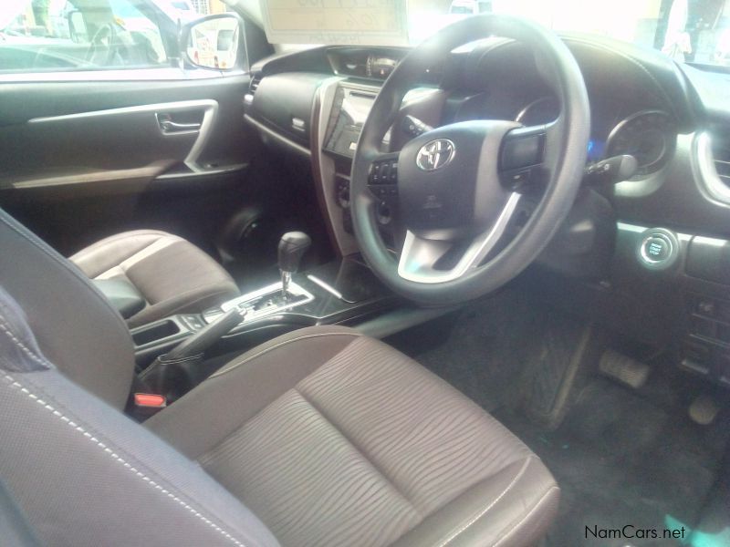 Toyota FORTUNER 2.4GD6 A/T 4X2 in Namibia