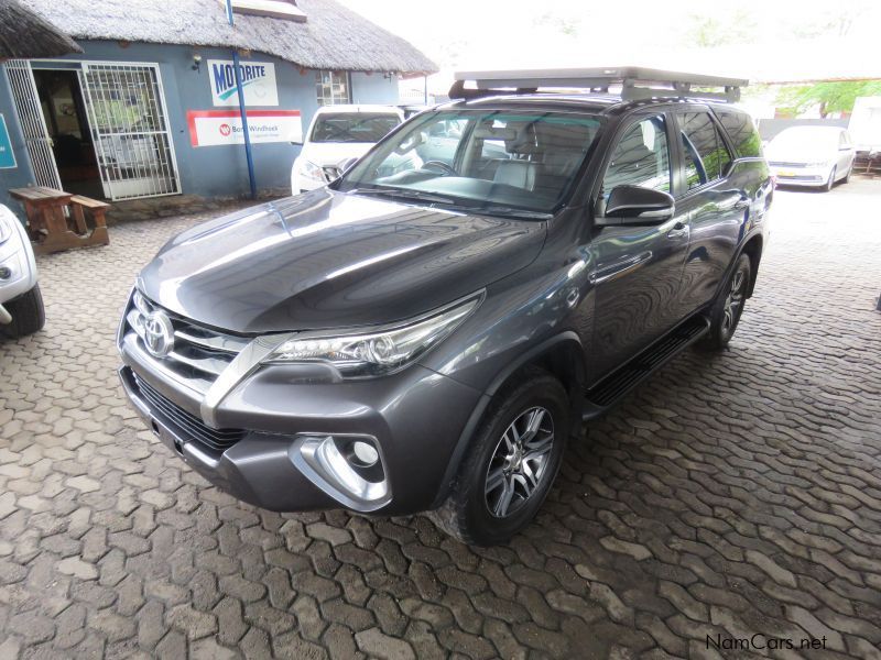 Toyota FORTUNER 2.8 4X4 MAN in Namibia