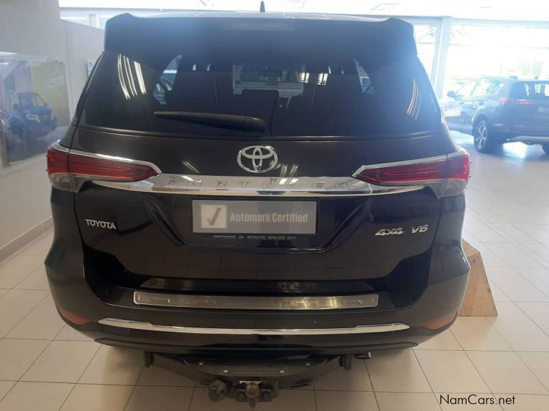 Toyota FORTUNER 4.0 V6 in Namibia