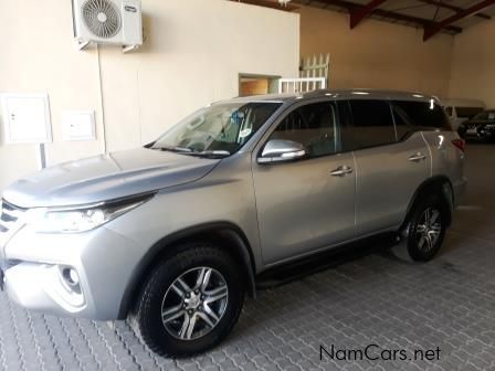 Toyota Fortuner 2.4 A/T 4x2 in Namibia