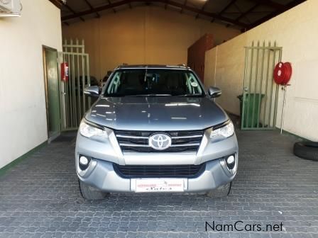 Toyota Fortuner 2.4 A/T 4x2 in Namibia