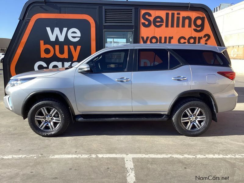 Toyota Fortuner 2.4gd-6 R/B in Namibia