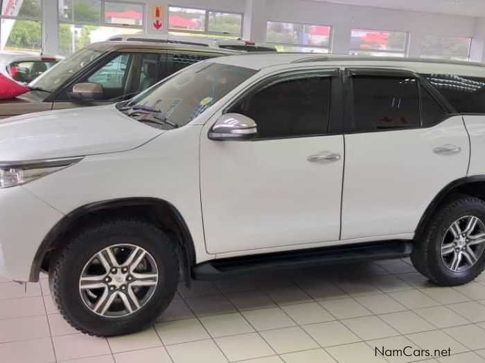 Toyota Fortuner 2.4gd-6 R/b A/t in Namibia