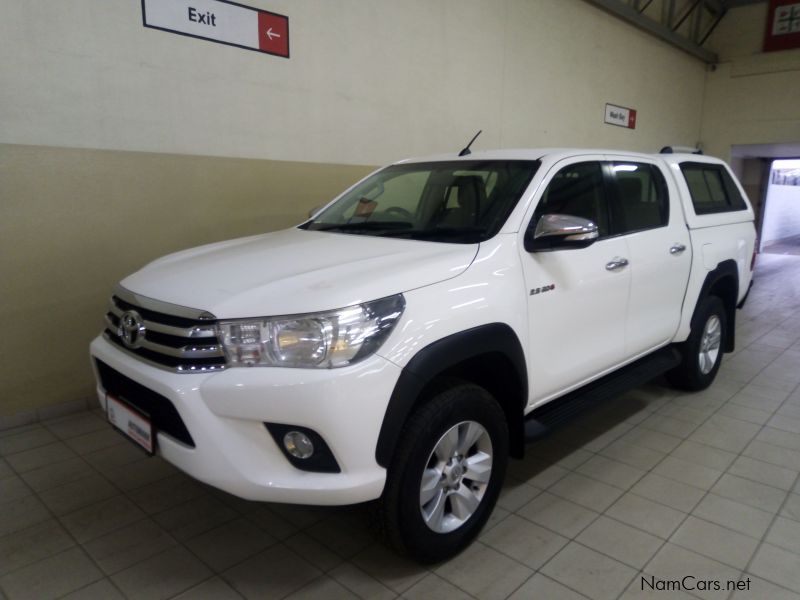 Toyota HILUX  DC 2.8 RB MT in Namibia