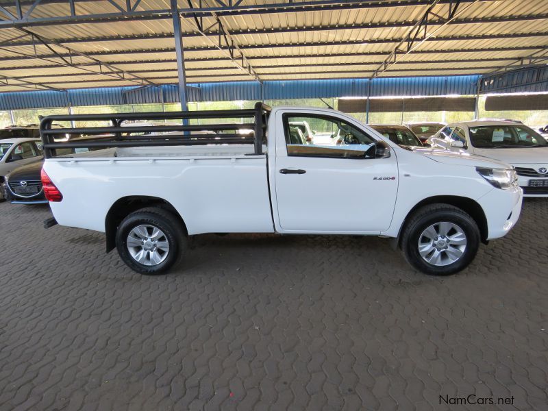 Toyota HILUX 2.4 GD6 4X4 in Namibia