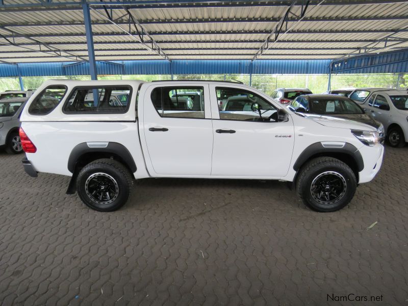 Toyota HILUX 2.4 GD6 SR 4X4 D/CAB MAN in Namibia